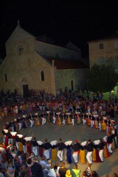 4Rest Vila Pag Town Kültér fotó