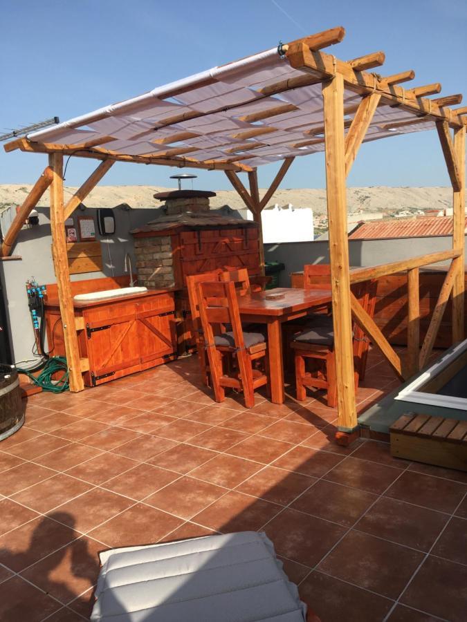 4Rest Vila Pag Town Kültér fotó