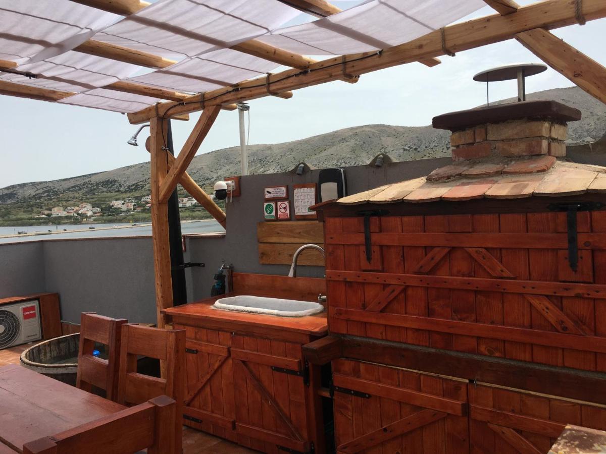 4Rest Vila Pag Town Kültér fotó